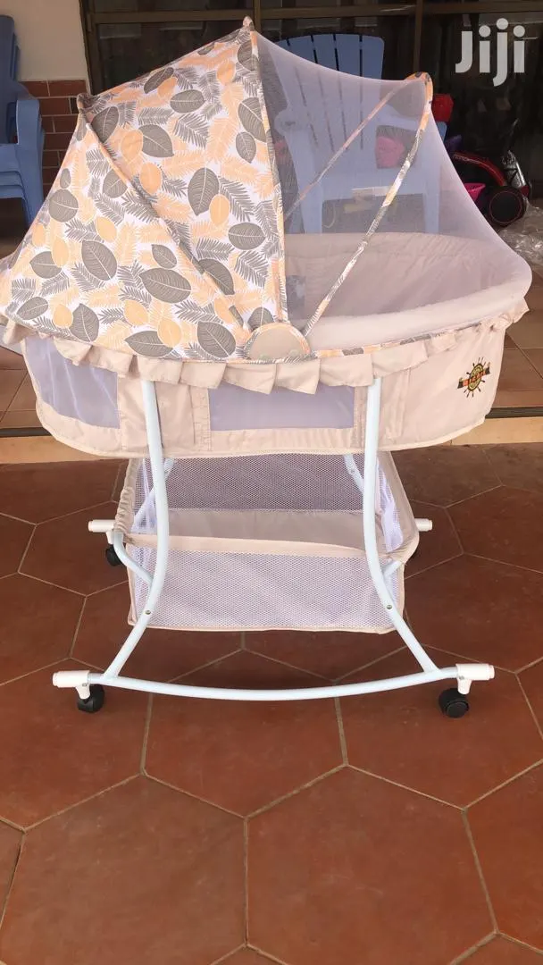 Baby Bassinet With Mosquito Net Cover · Photo 1