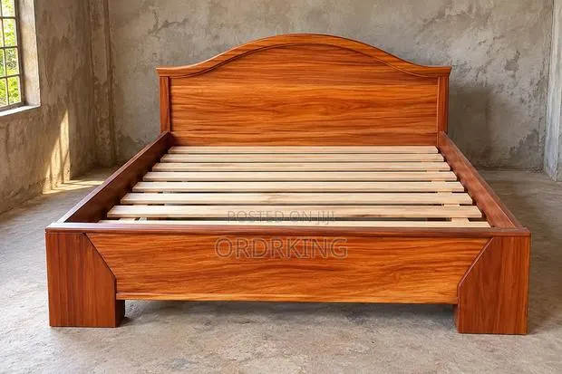 Quality Queen Size Bed Frame · Photo 1