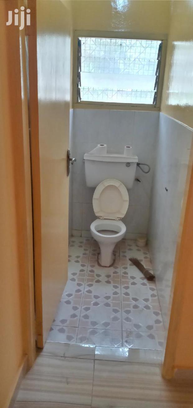 Neat 2-Bedroom Self Compound Dansoman · Photo 4