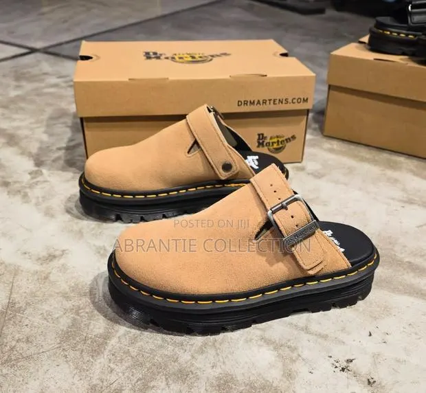 Dr Martens Slides Suede Brown/Black · Photo 1