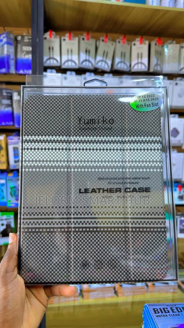 iPad A16 Yumiko Series Case · Photo 1