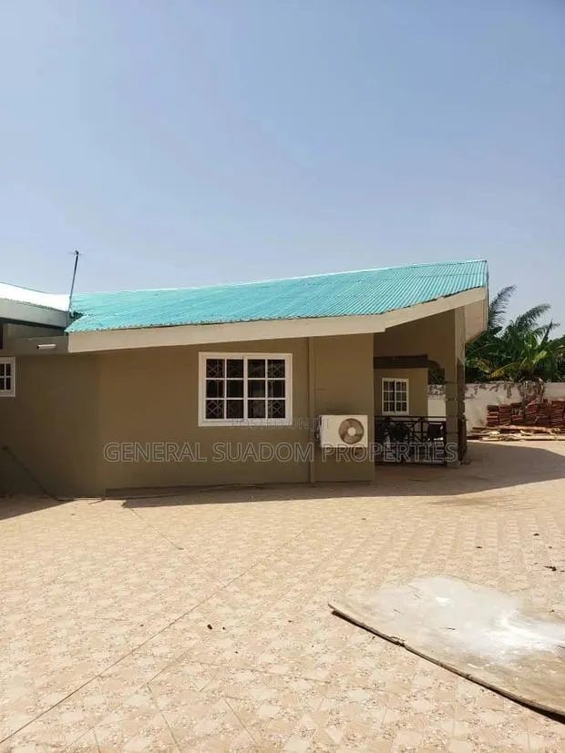 3bdrm House in Suadom Properties, Baatsona Total for rent · Photo 1