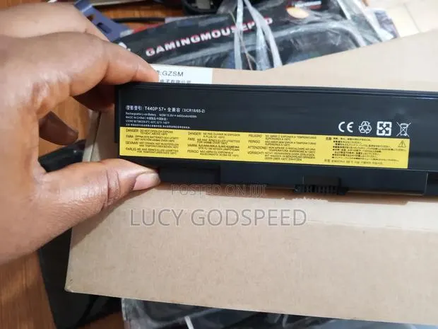 Original Lenovo Battery T440p · Photo 1