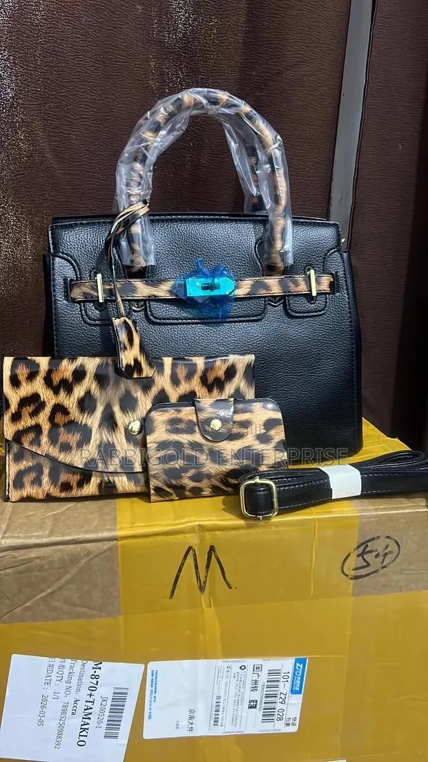 3 in 1 Leather Bags for Women · Photo 1