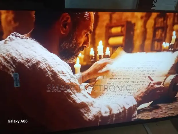 Samsung 43” Smart Tv With Sharp Picture Quality · Photo 1