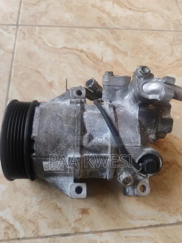 Toyota Vitz AC Compressor · Photo 1