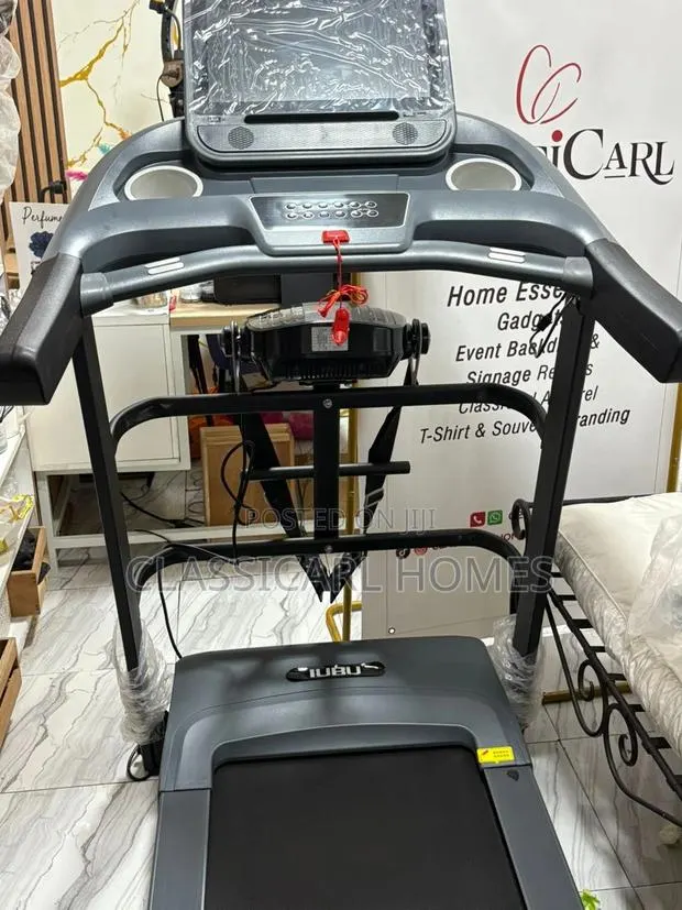 Treadmill With Massager · Photo 1