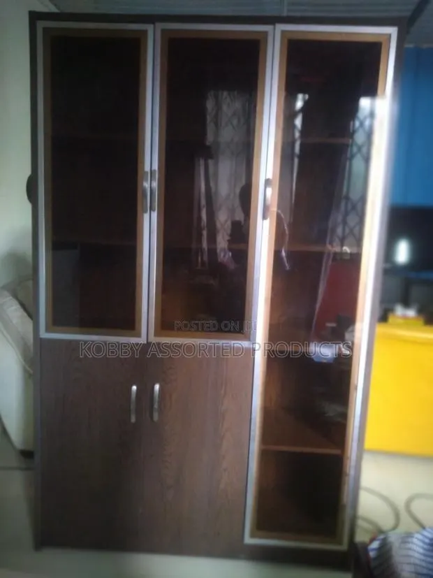 Index Glass Door Office Cabinet · Photo 1
