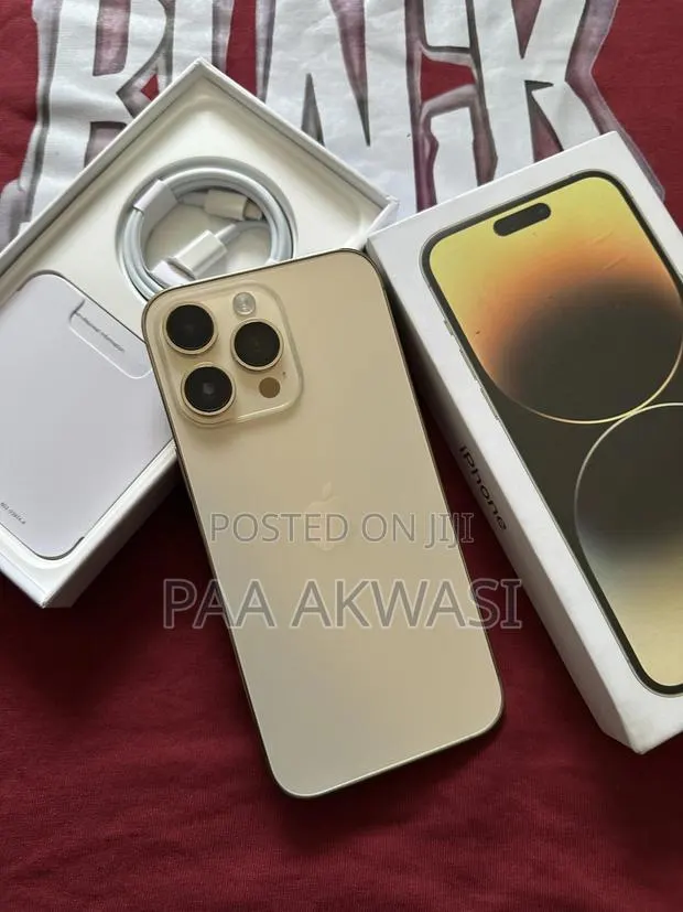Apple iPhone 14 Pro Max 256 GB Gold · Photo 1