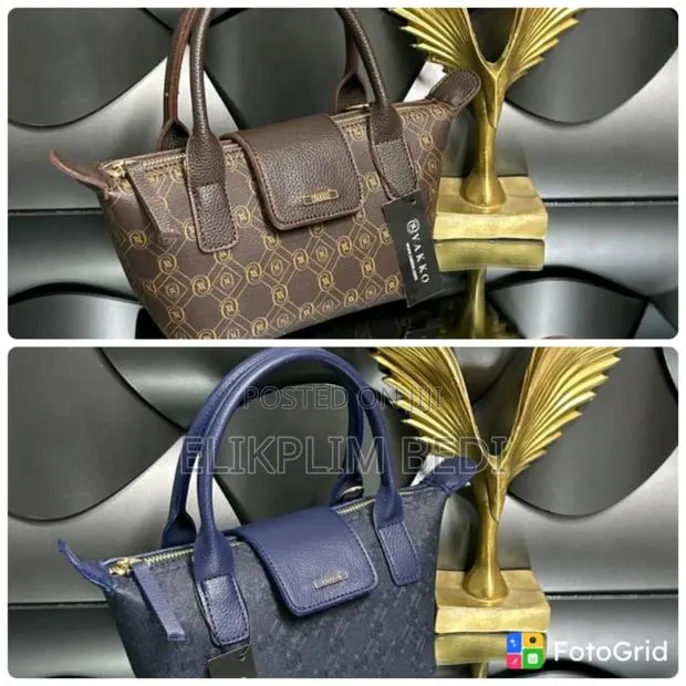 Brand Model Bags · Photo 1