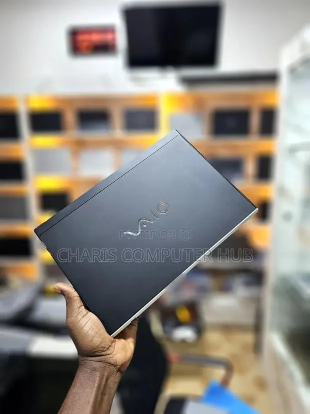 Laptop Sony VAIO E11125CN 8GB Intel Core i5 SSD 256GB · Photo 1