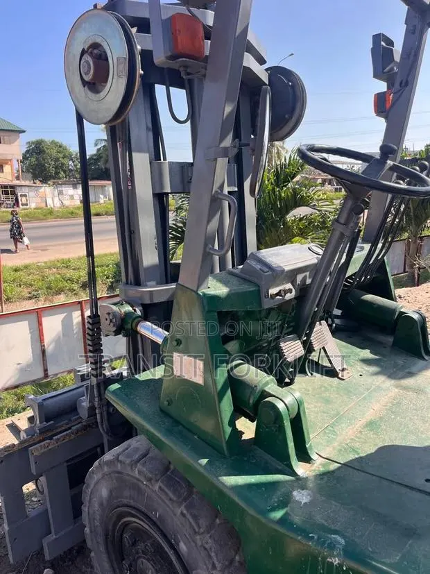 Forklift for Sale · Photo 2