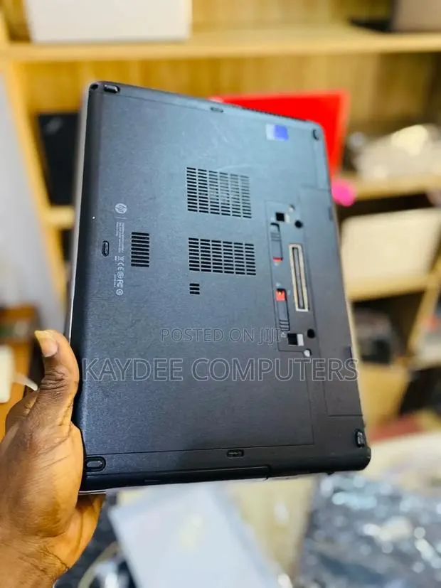 Laptop HP ProBook 640 G1 8GB AMD A4 SSD 256GB · Photo 1