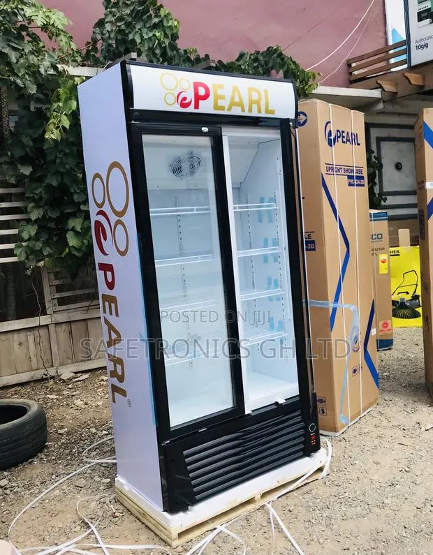 Fast Frosty Glass Pearl Doubledoor PVC-622 Display Fridge · Photo 1