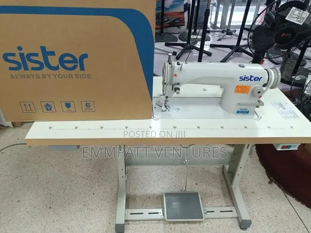 Sister Industrial Sewing Machine · Photo 1