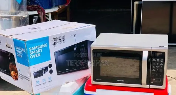 Samsung 28litres Smart Microwave Oven · Photo 1