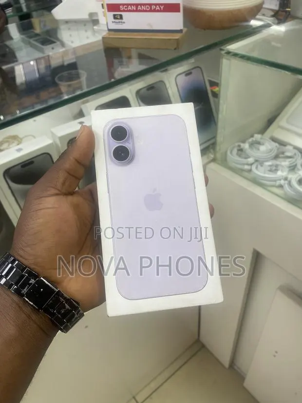 New Apple iPhone 17 256 GB · Photo 1