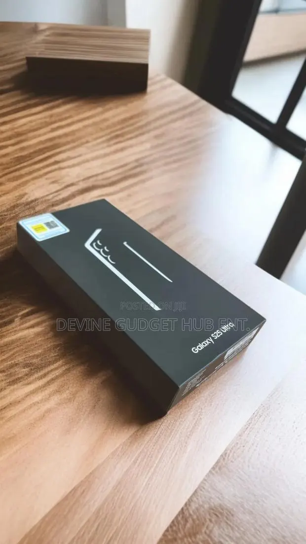 New Samsung Galaxy S25 Ultra 256 GB Blue · Photo 1