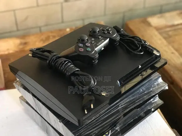 Ps3 With 10 Games Installed · Photo 1