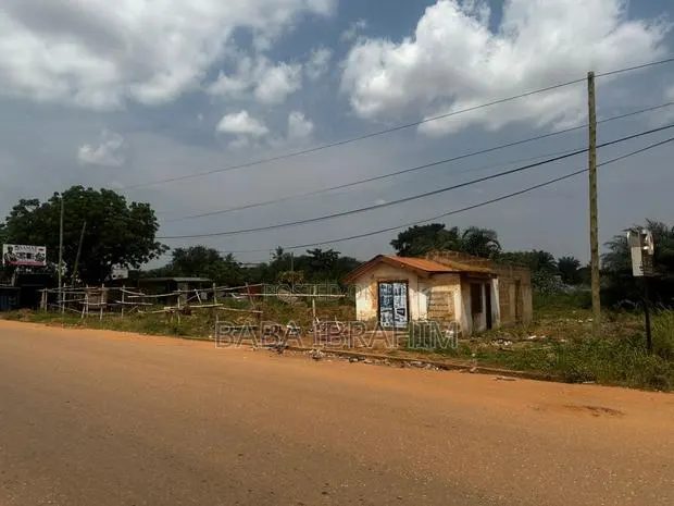 Adventurous Commercial Land · Photo 1