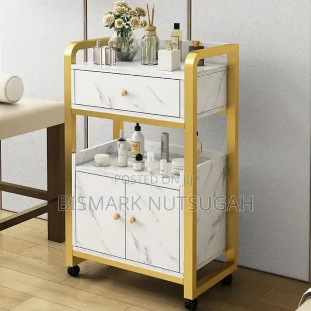 Salon Trolley/ Rolling Barber Cart · Photo 1