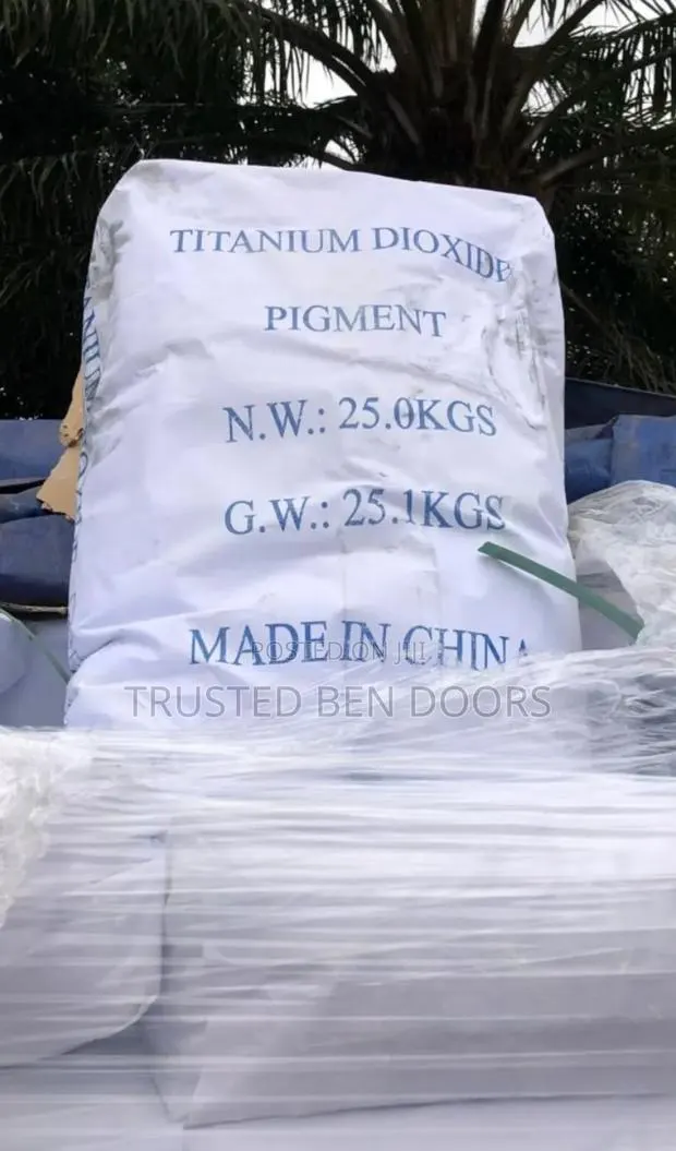 White Color Pigment Iron Oxide for Concrete Stamps and Flooring Works · Photo 1