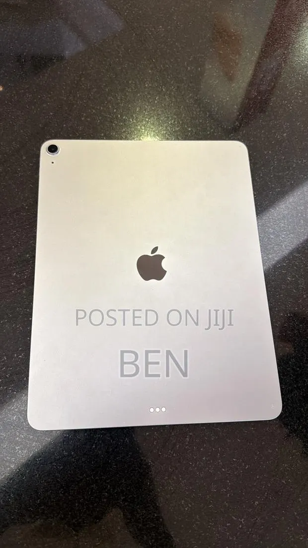 Apple iPad Air 13 (2025) 128 GB Gray · Photo 1