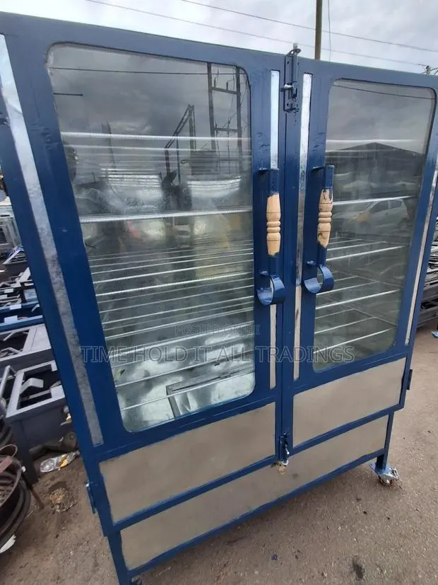 Half Bag Size Gas Oven for Baking of Bread and Grilling of Meat · Photo 1