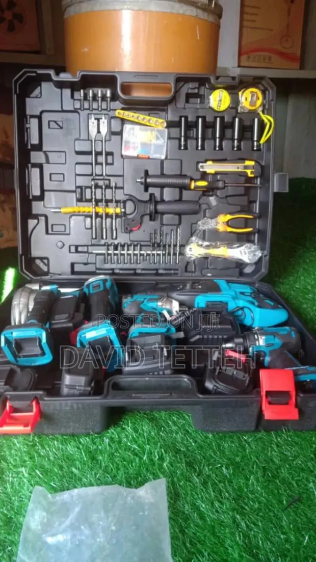 Cordless Tool Sets · Photo 1