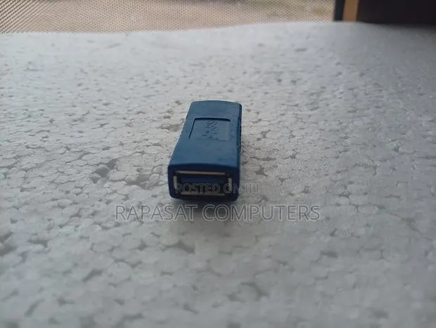 USB 3.0 Female to Female Joiner · Photo 1