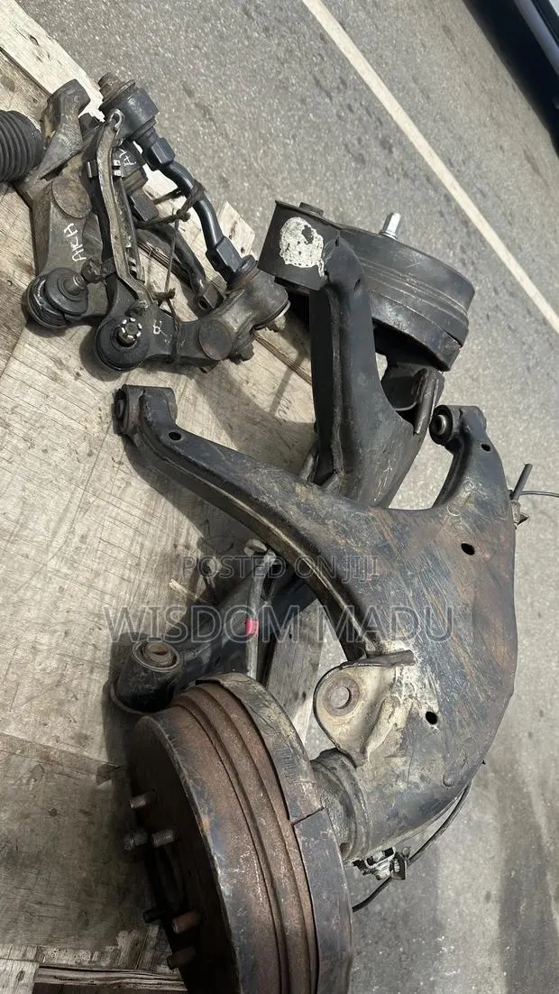 Toyota Fish Parts · Photo 1