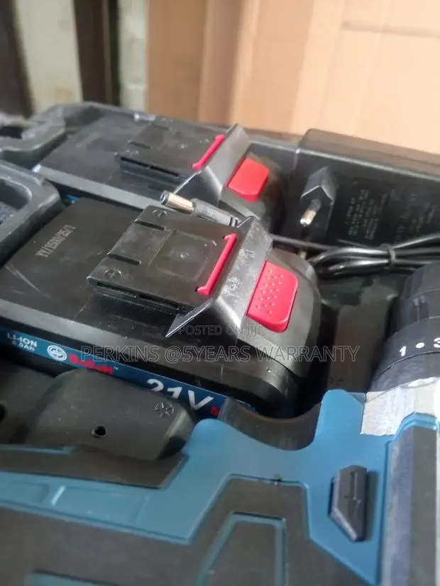 Basoh Cordless Power Drill With Battery Charger · Photo 1