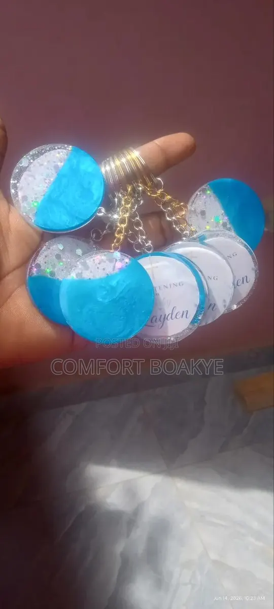 Customized Keychains For Programs · Photo 1