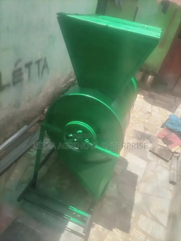Multiple Crop Thresher · Photo 1