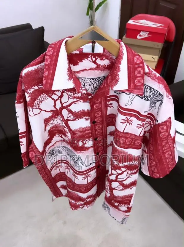 Safari Vacation Shirt · Photo 1