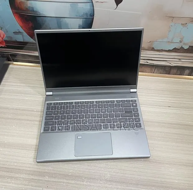 Laptop Acer Predator Triton 14 16GB Intel Core i7 HDD 512GB · Photo 1