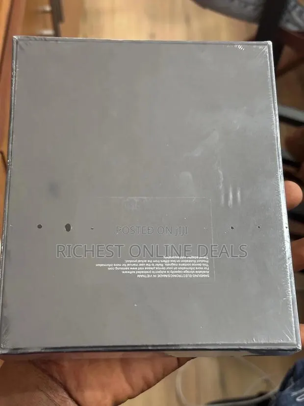 New Samsung Galaxy Z Fold 5 256 GB Black · Photo 1