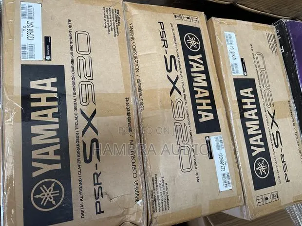 Yamaha PSR Sx 920 Keyboard · Photo 1