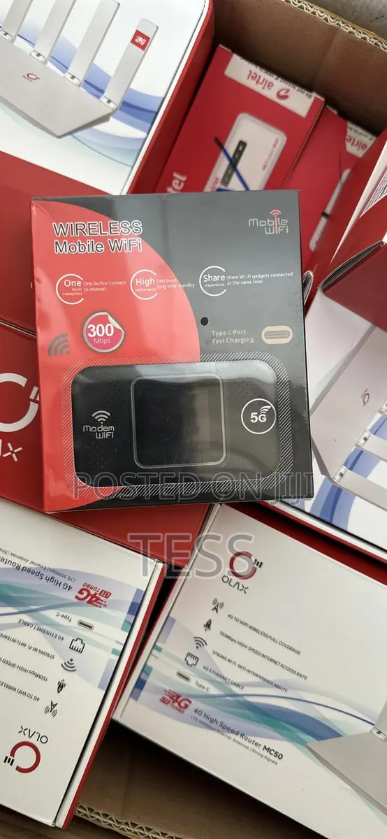 Universal Mifi Router (Pocket Router) With Backup Battery · Photo 1