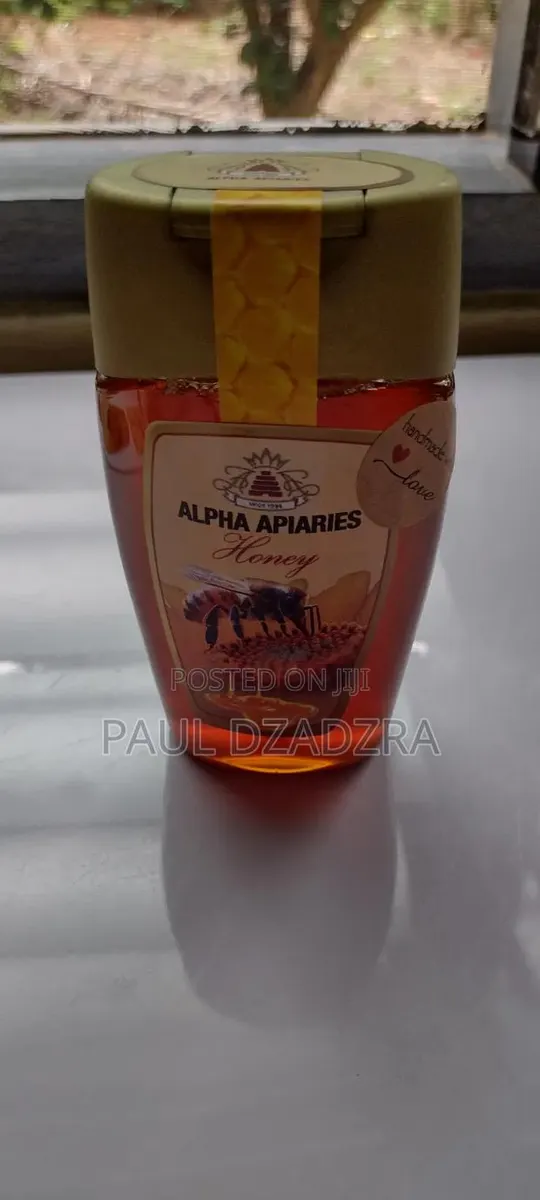Organic Honey in 'Squeezy' Bottles · Photo 1