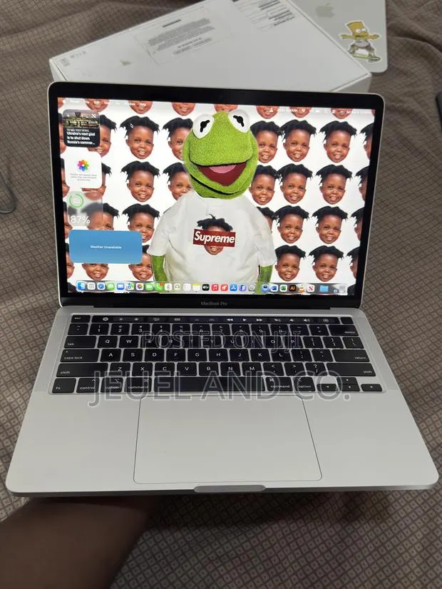 Laptop Apple MacBook Pro 2020 16GB Intel Core i5 SSD 512GB · Photo 1