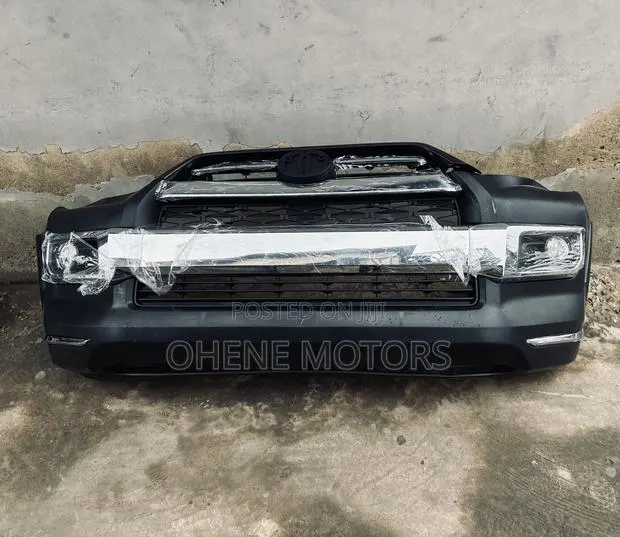 Toyota 4-Runner 2016-2020 Front Bumper Complete Available · Photo 1