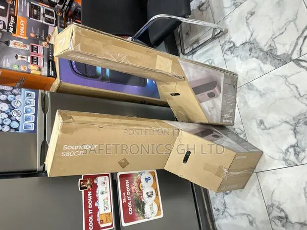 Top Notch Electric Samsung Hw-S80cb 3.1.2ch Wireless Soundbar · Photo 1