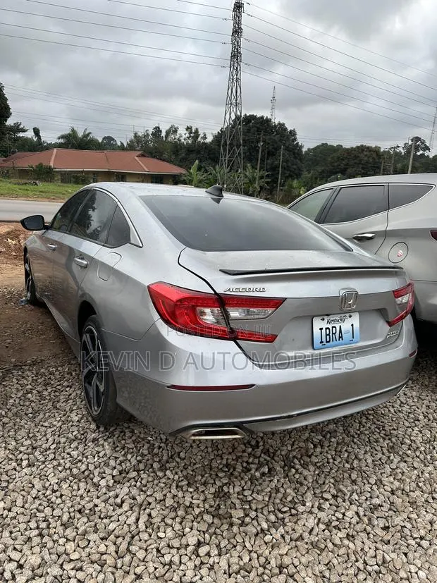 Honda Accord Sport SE 1.5T 2021 Silver · Photo 1