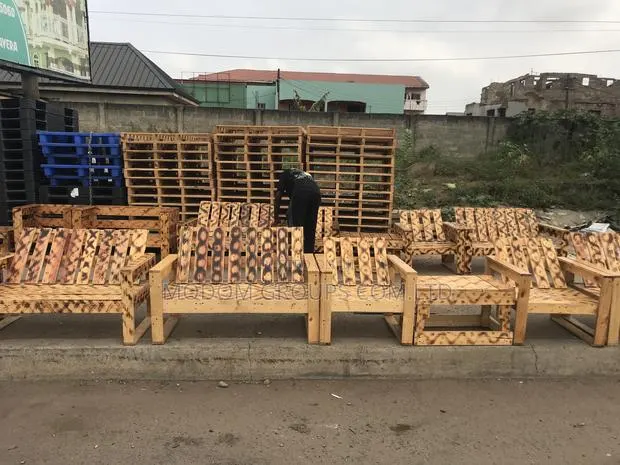 Set Of Pub,Restaurant And Club Chairs For Sale · Photo 1