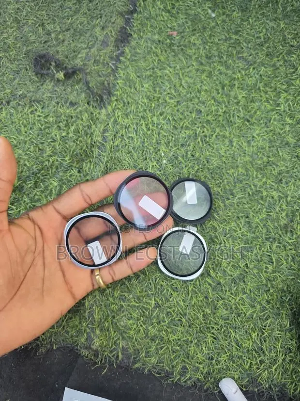 Samsung Galaxy Watch 8/Watch 9 Case and Screen Protector · Photo 1