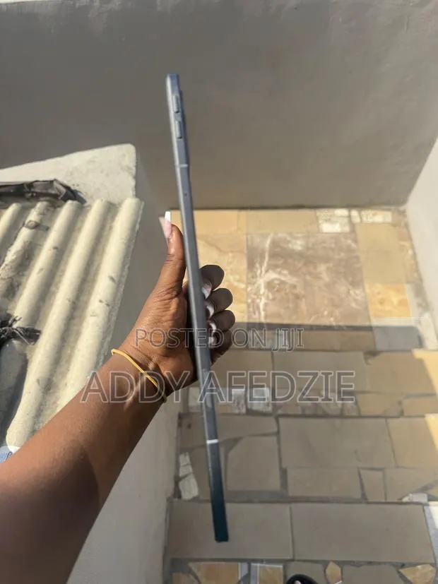 Lenovo Tab M11 128 GB Gray · Photo 1