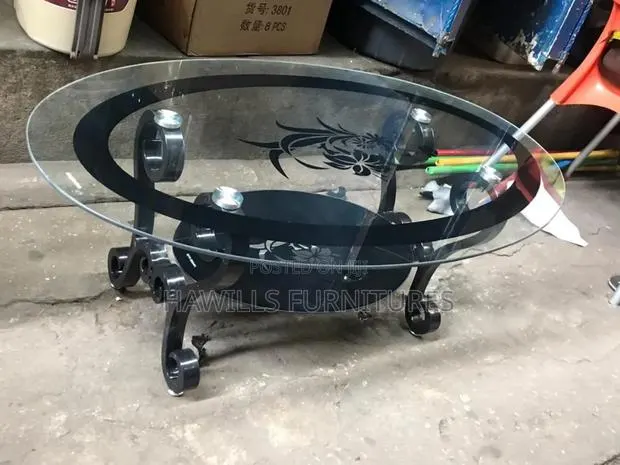 Mini Glass Center Table · Photo 1