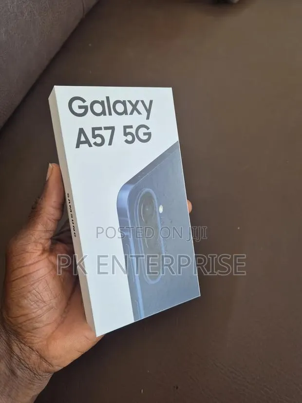 New Samsung Galaxy A57 128 GB Black · Photo 1
