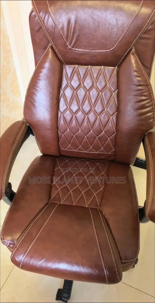 Leather Office Chair · Photo 2
